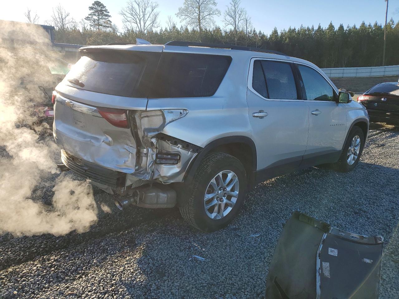 2019 CHEVROLET TRAVERSE LT photo 5
