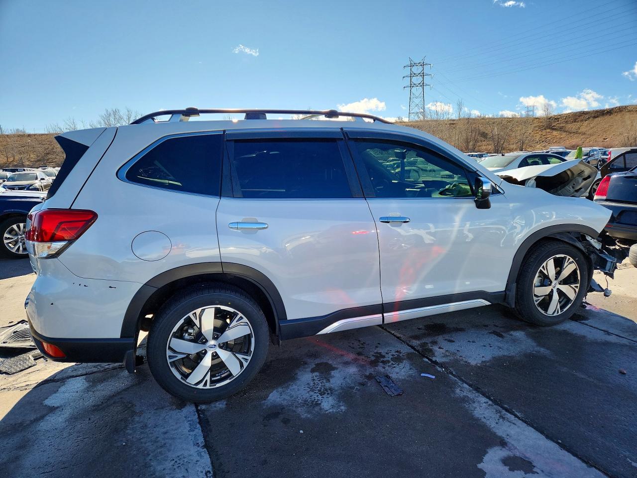 2019 SUBARU FORESTER TOURING photo 3