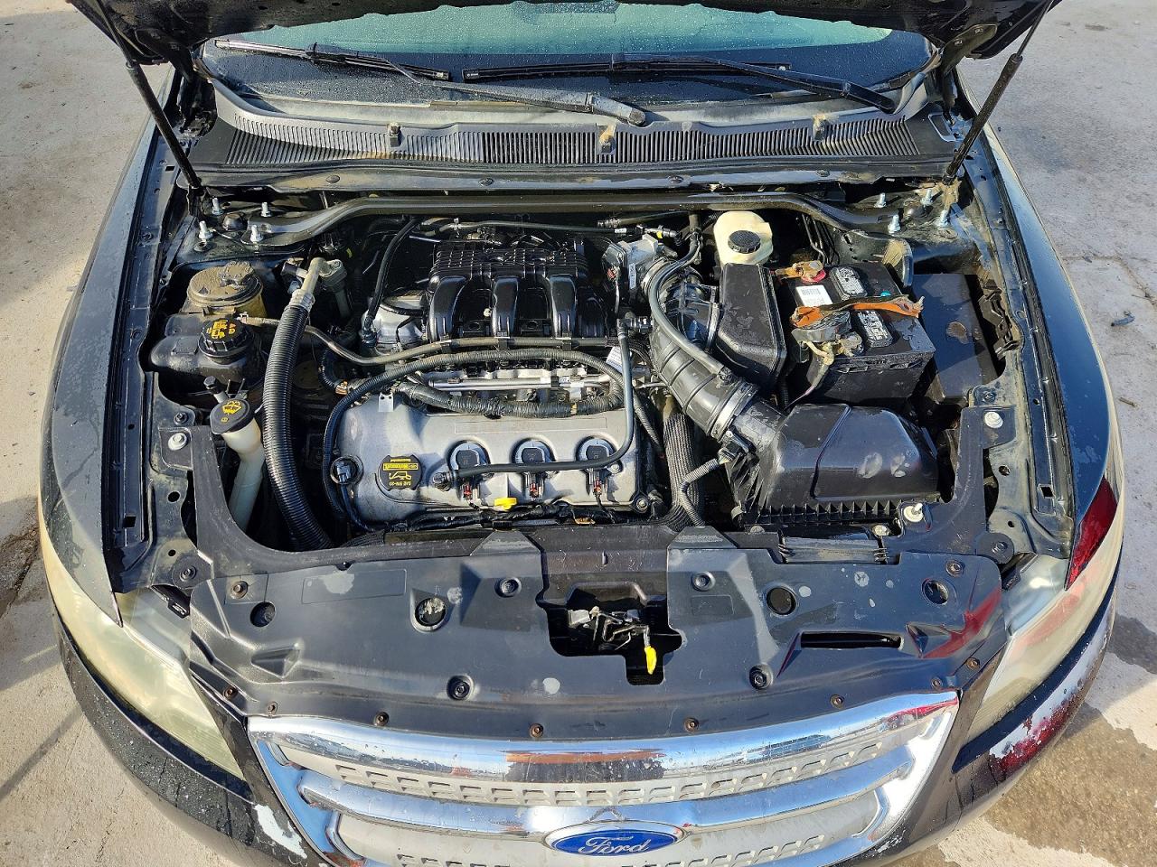 2012 FORD TAURUS SEL photo 21