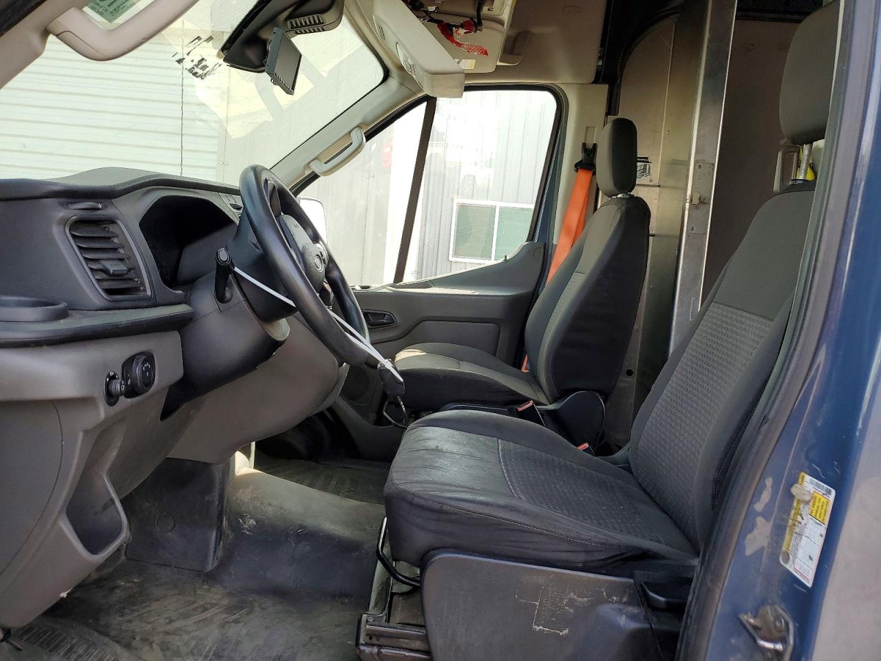 2020 FORD TRANSIT 250 DELIVERY VAN photo 7