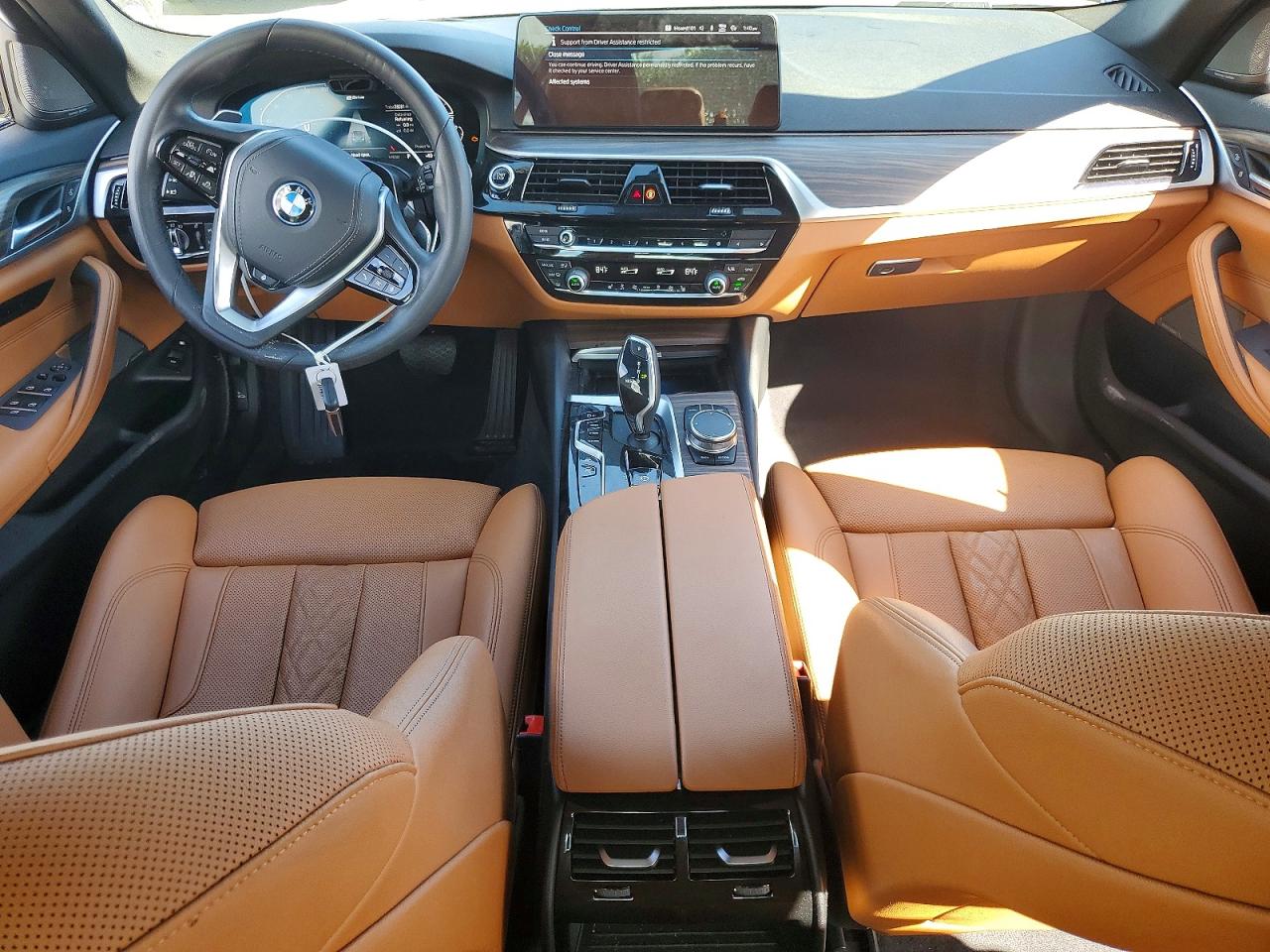 2022 BMW 530E photo 8