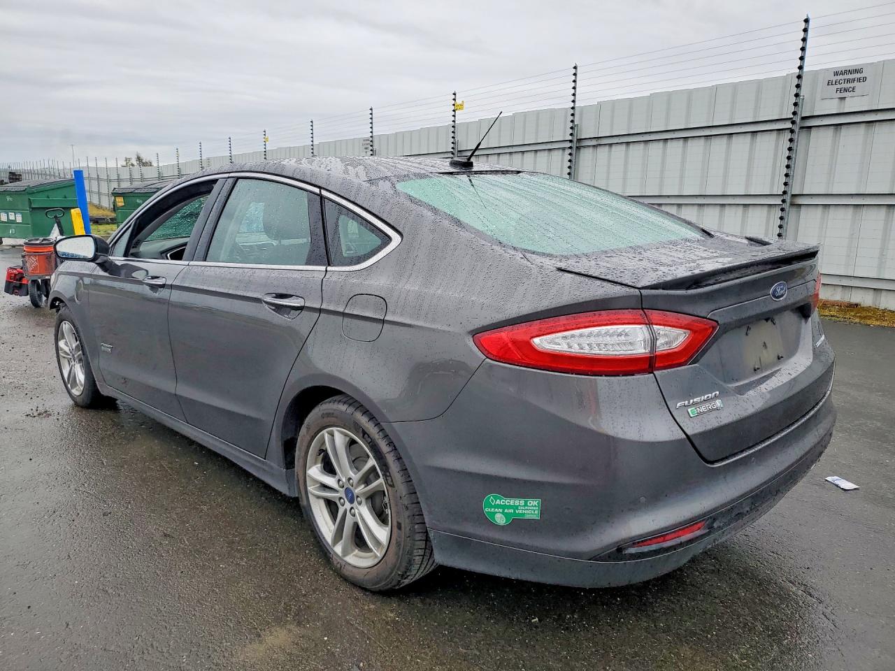 2016 FORD FUSION TITANIUM PHEV photo 2