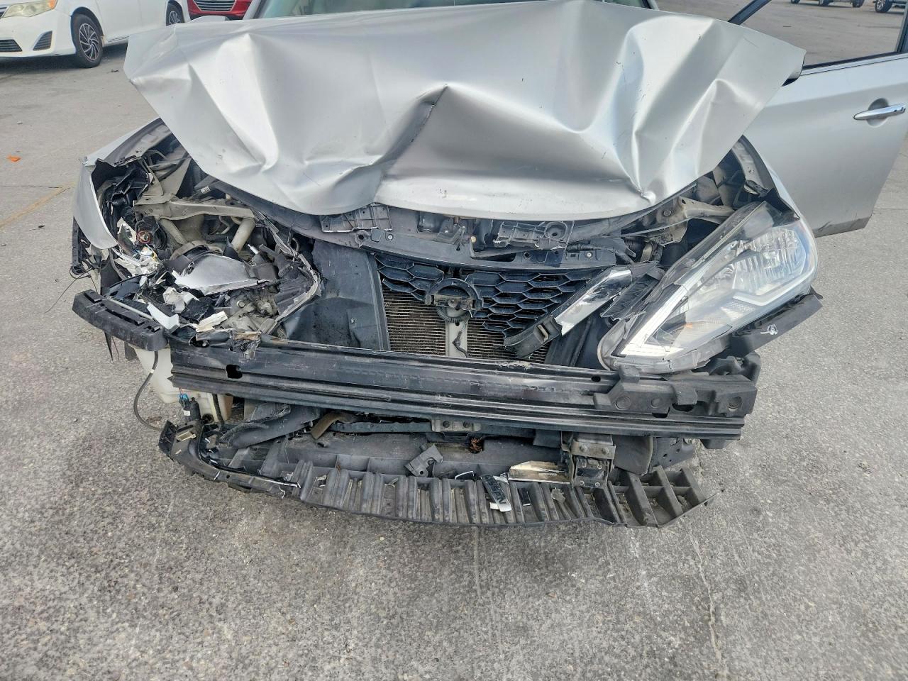 2019 NISSAN SENTRA SV photo 11