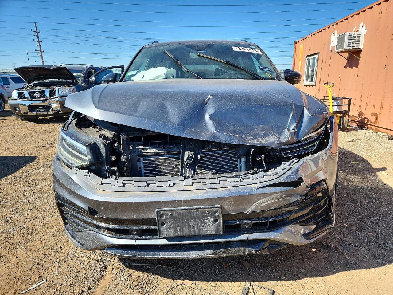 2024 VOLKSWAGEN TIGUAN SE R-LINE BLACK photo 5