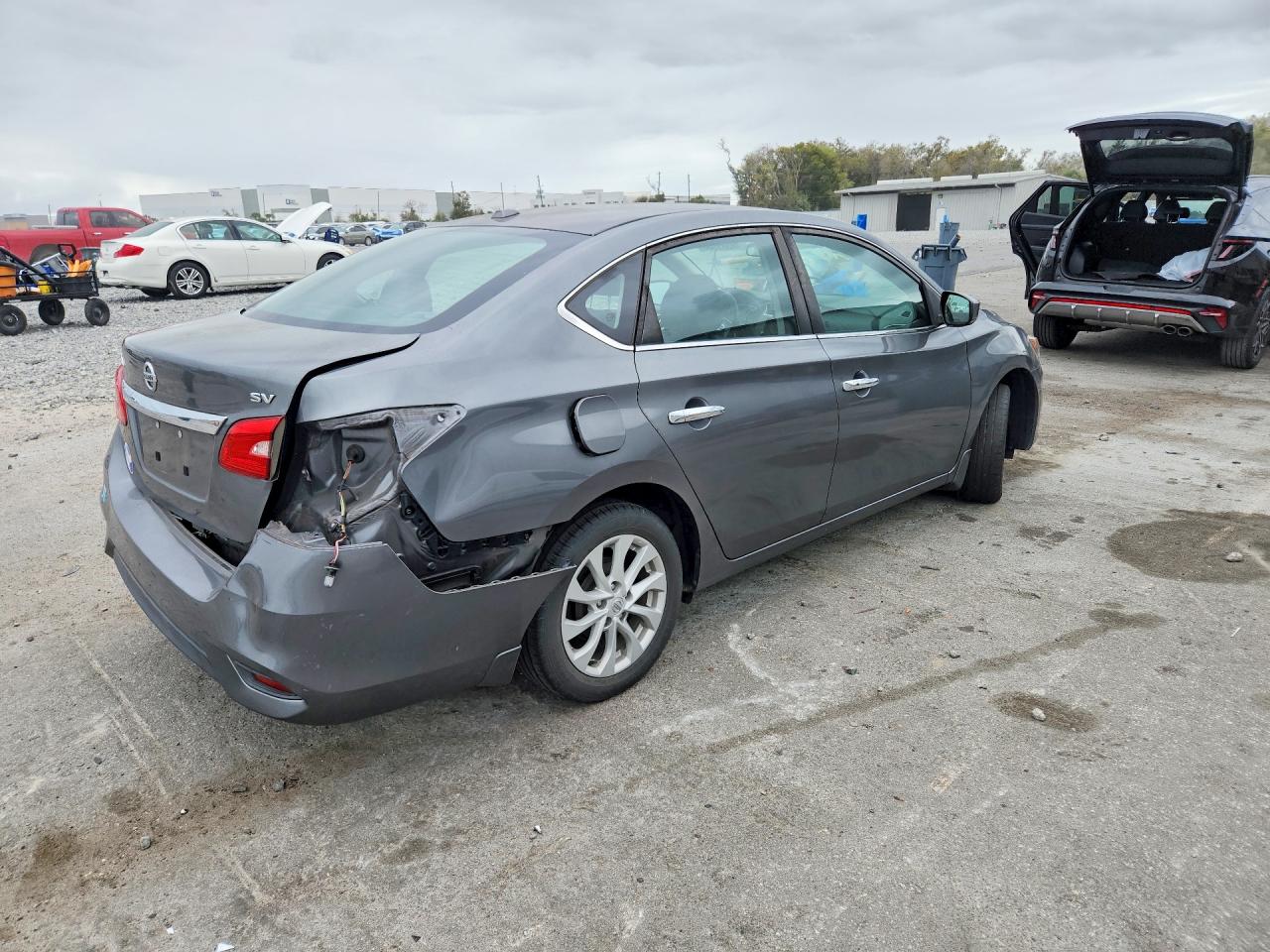 2018 NISSAN SENTRA SV photo 3