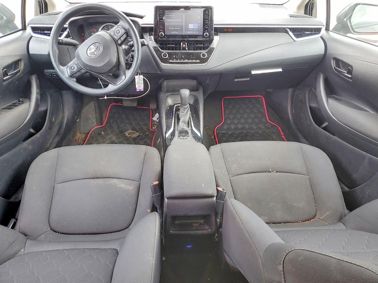 2022 TOYOTA COROLLA LE photo 8