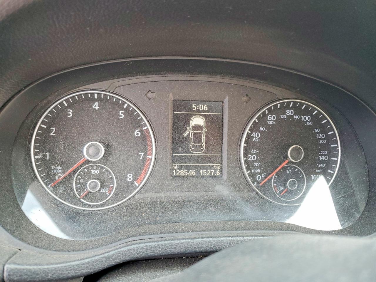 2014 VOLKSWAGEN PASSAT SEL photo 17