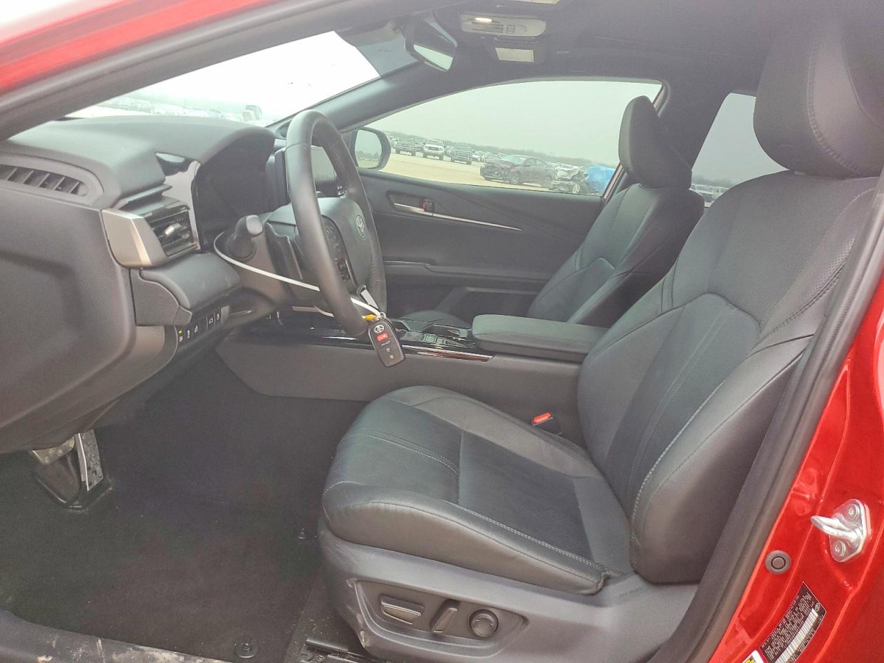 2025 TOYOTA CAMRY XSE photo 13