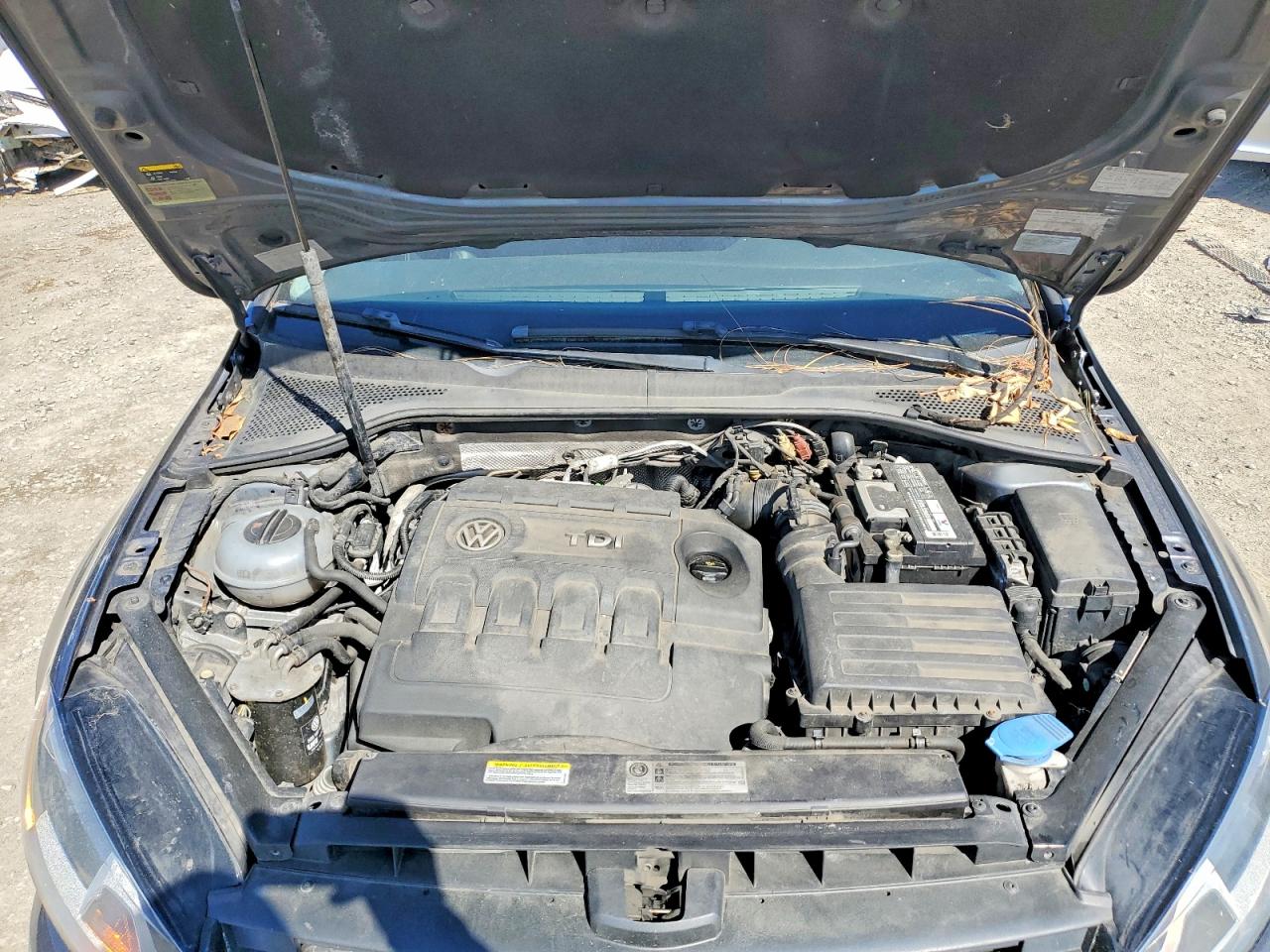 2015 VOLKSWAGEN GOLF SPORTWAGEN TDI S photo 21