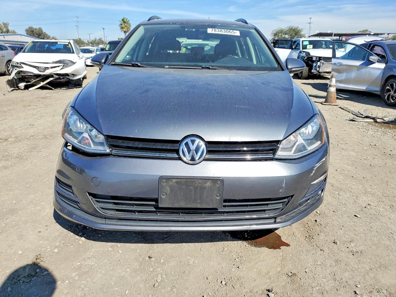 2015 VOLKSWAGEN GOLF SPORTWAGEN TDI S photo 9