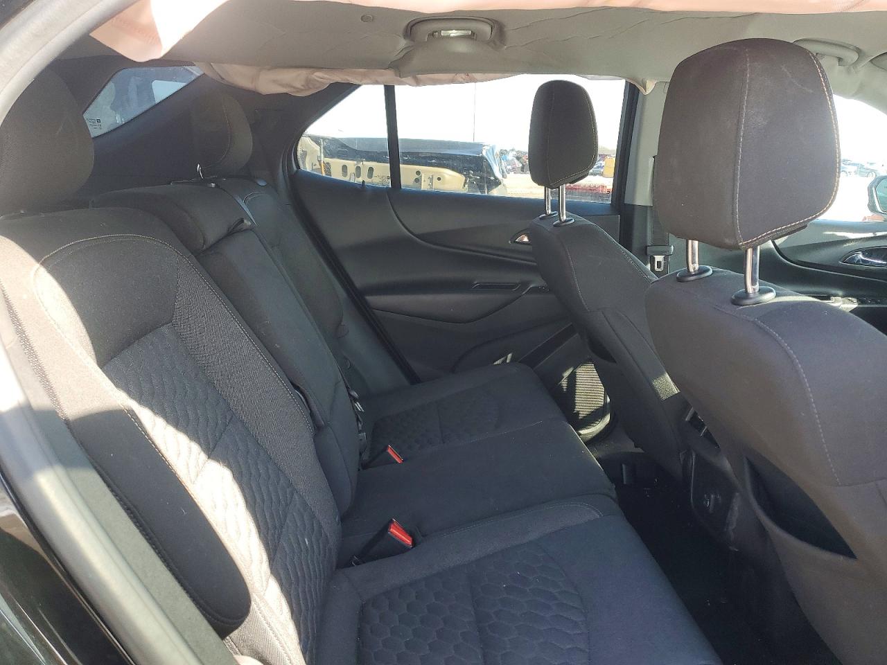 2019 CHEVROLET EQUINOX LT photo 31
