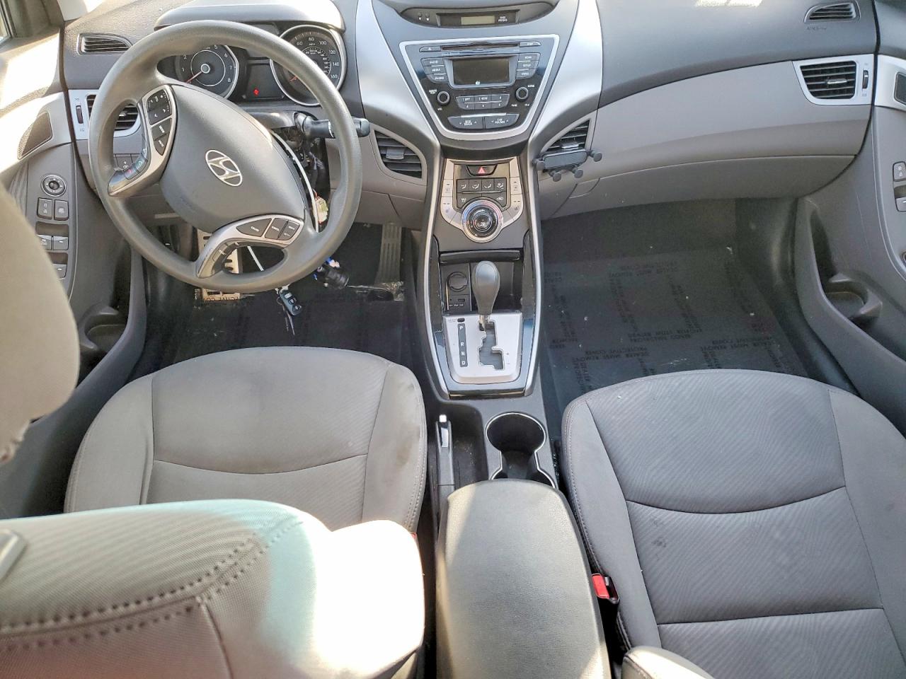 2013 HYUNDAI ELANTRA GLS photo 8