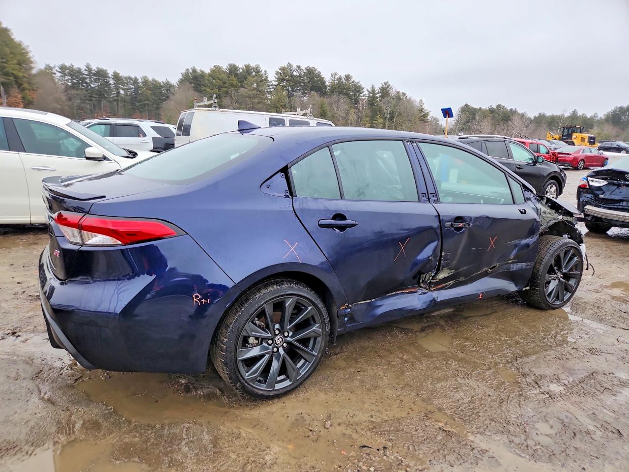 2025 TOYOTA COROLLA SE photo 3