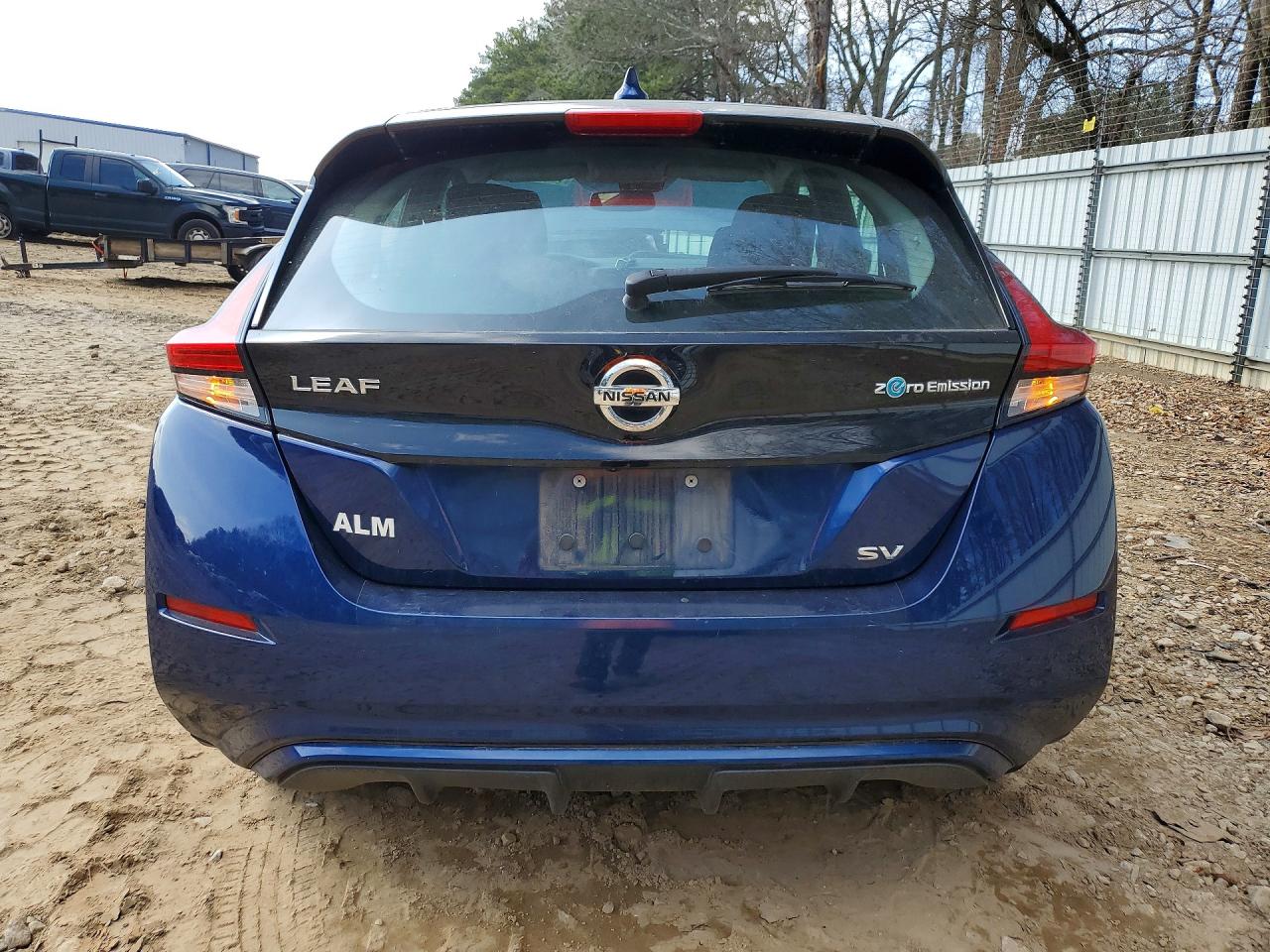 2018 NISSAN LEAF SV photo 11