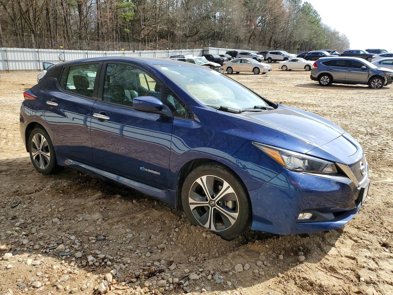 2018 NISSAN LEAF SV photo 7