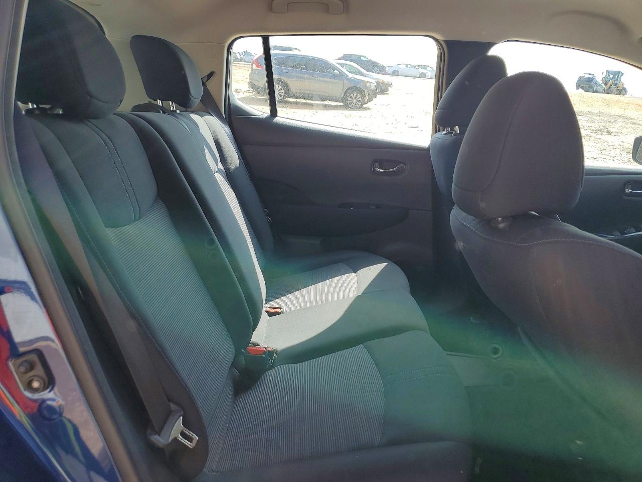 2018 NISSAN LEAF SV photo 19