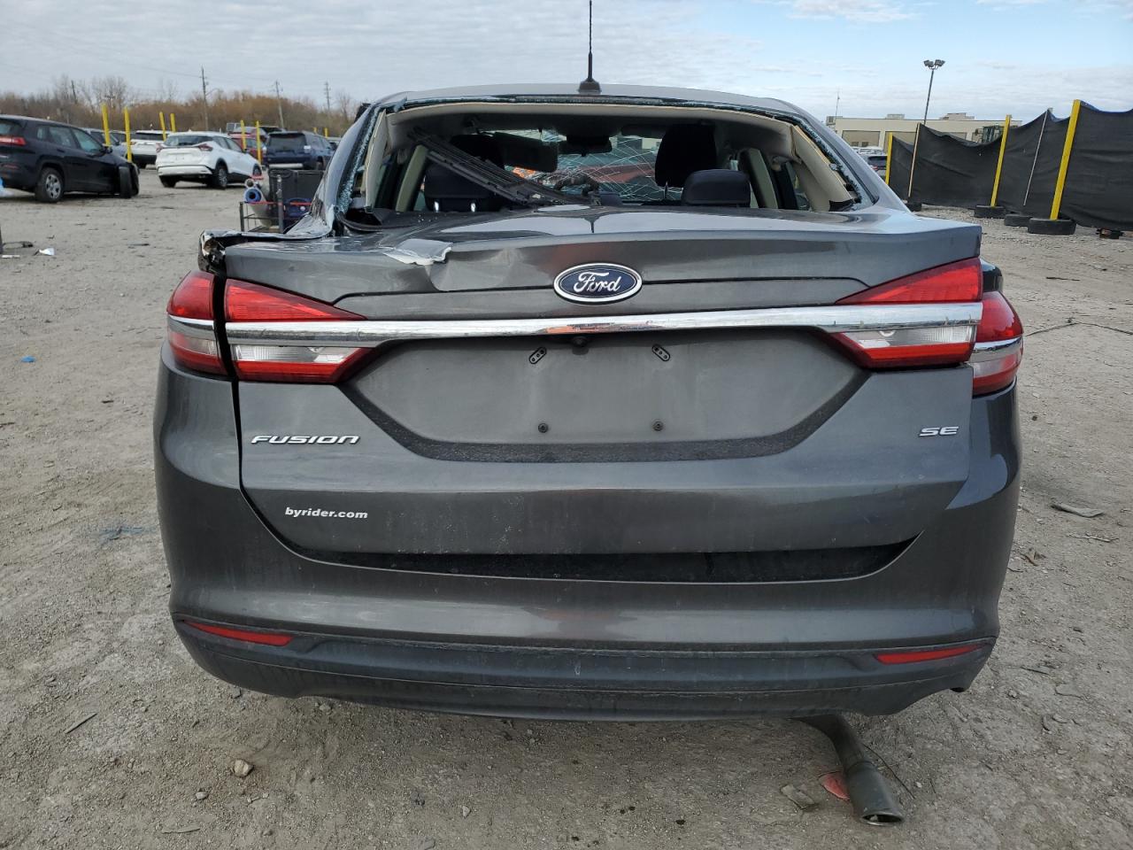 2017 FORD FUSION SE photo 11