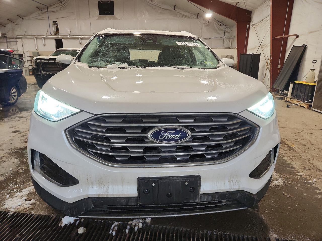 2019 FORD EDGE SEL photo 13