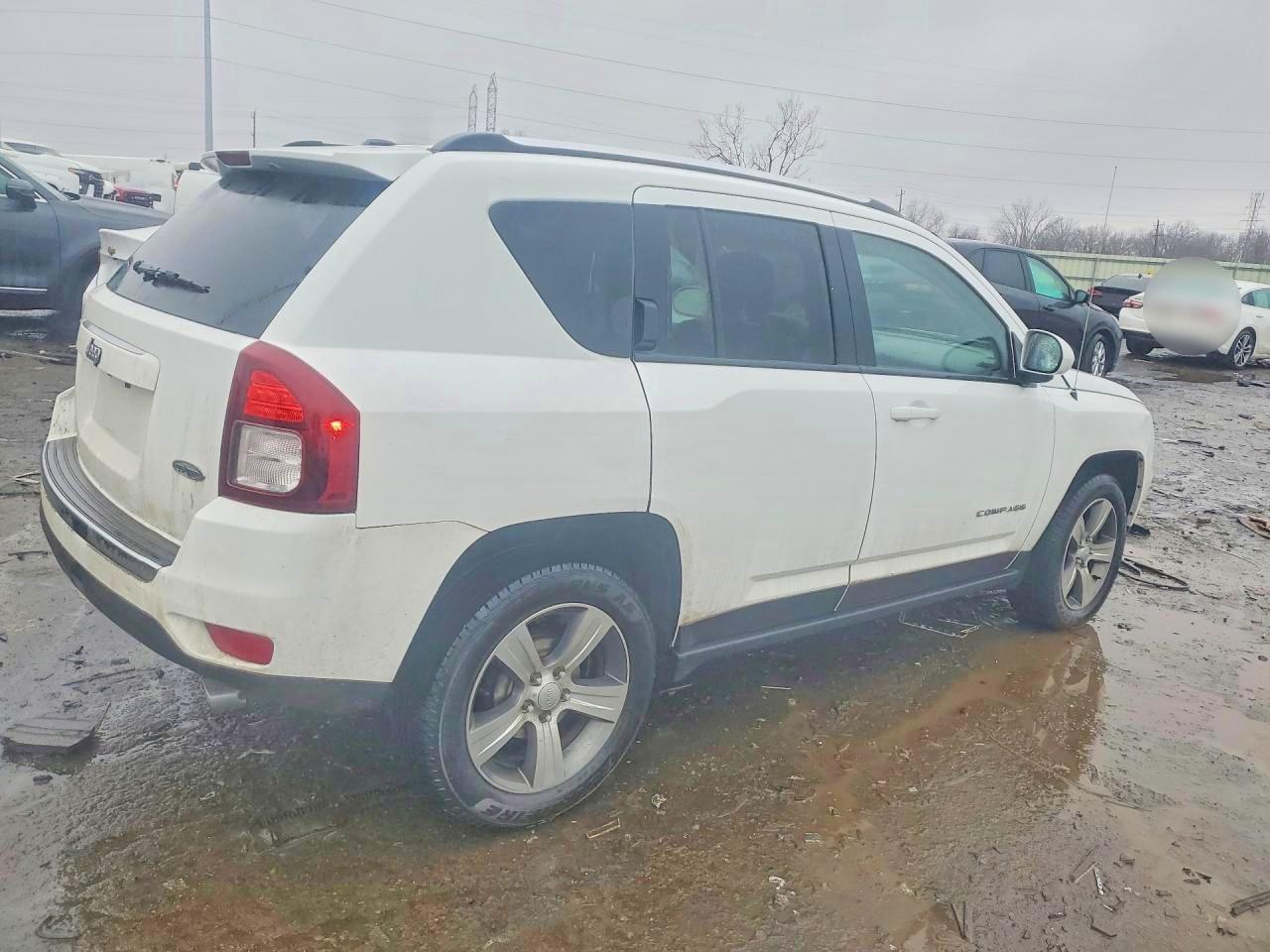 2017 JEEP COMPASS LATITUDE photo 3