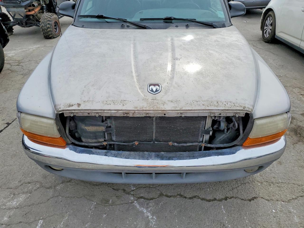 2000 DODGE DAKOTA photo 11