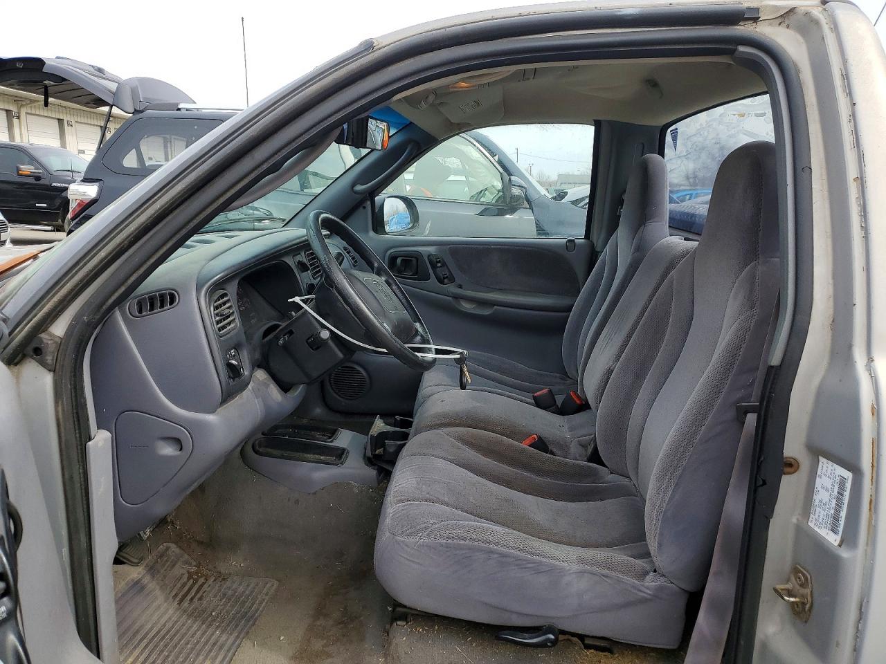 2000 DODGE DAKOTA photo 7