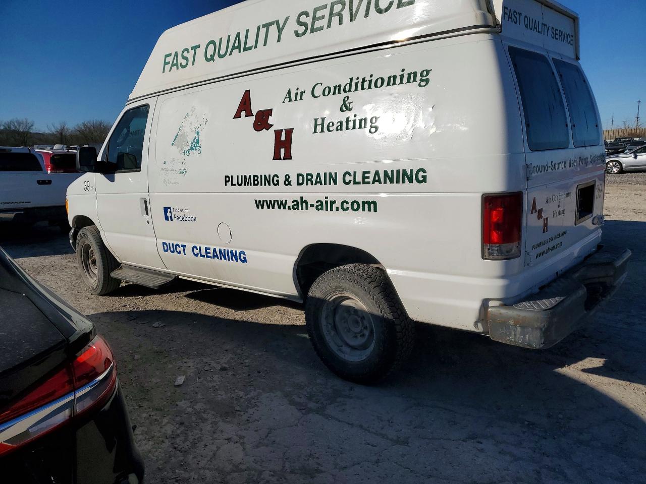 2005 FORD E250 DELIVERY VAN photo 2