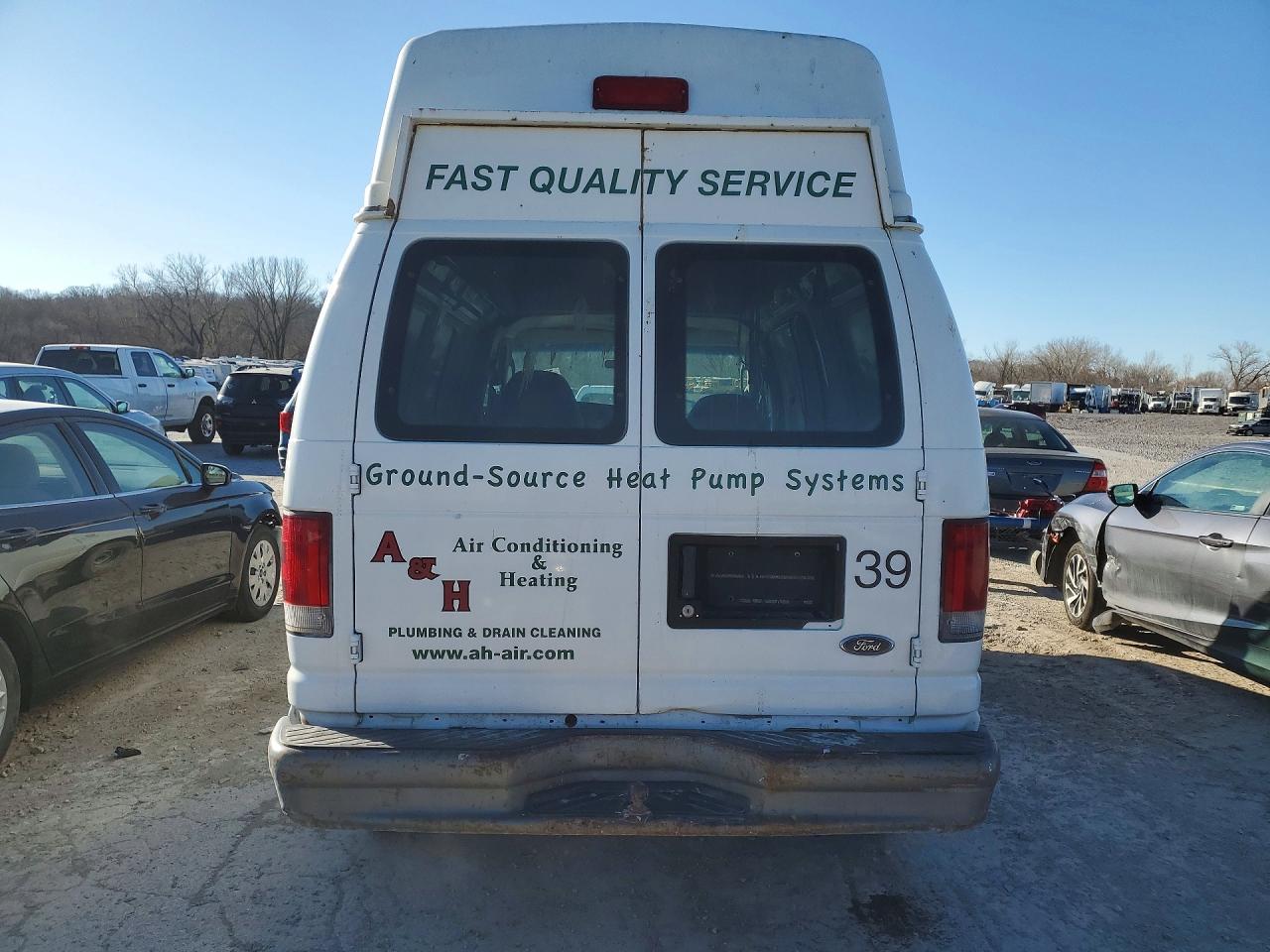 2005 FORD E250 DELIVERY VAN photo 6