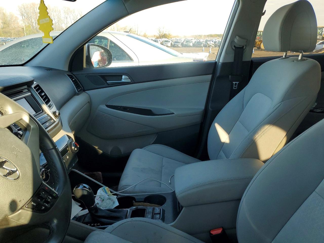 2017 HYUNDAI TUCSON LIMITED photo 13