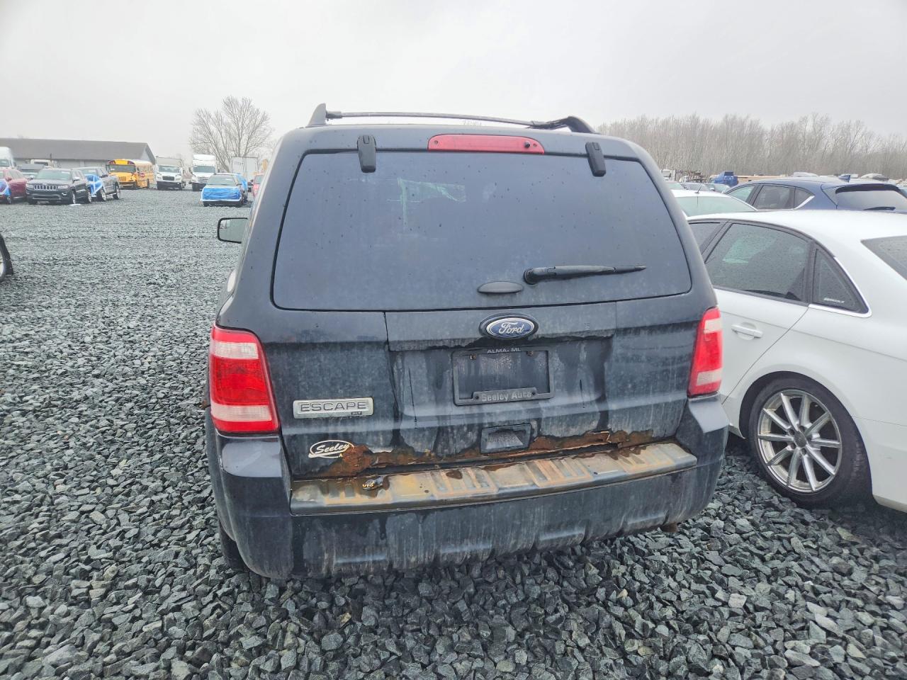 2012 FORD ESCAPE XLT photo 11