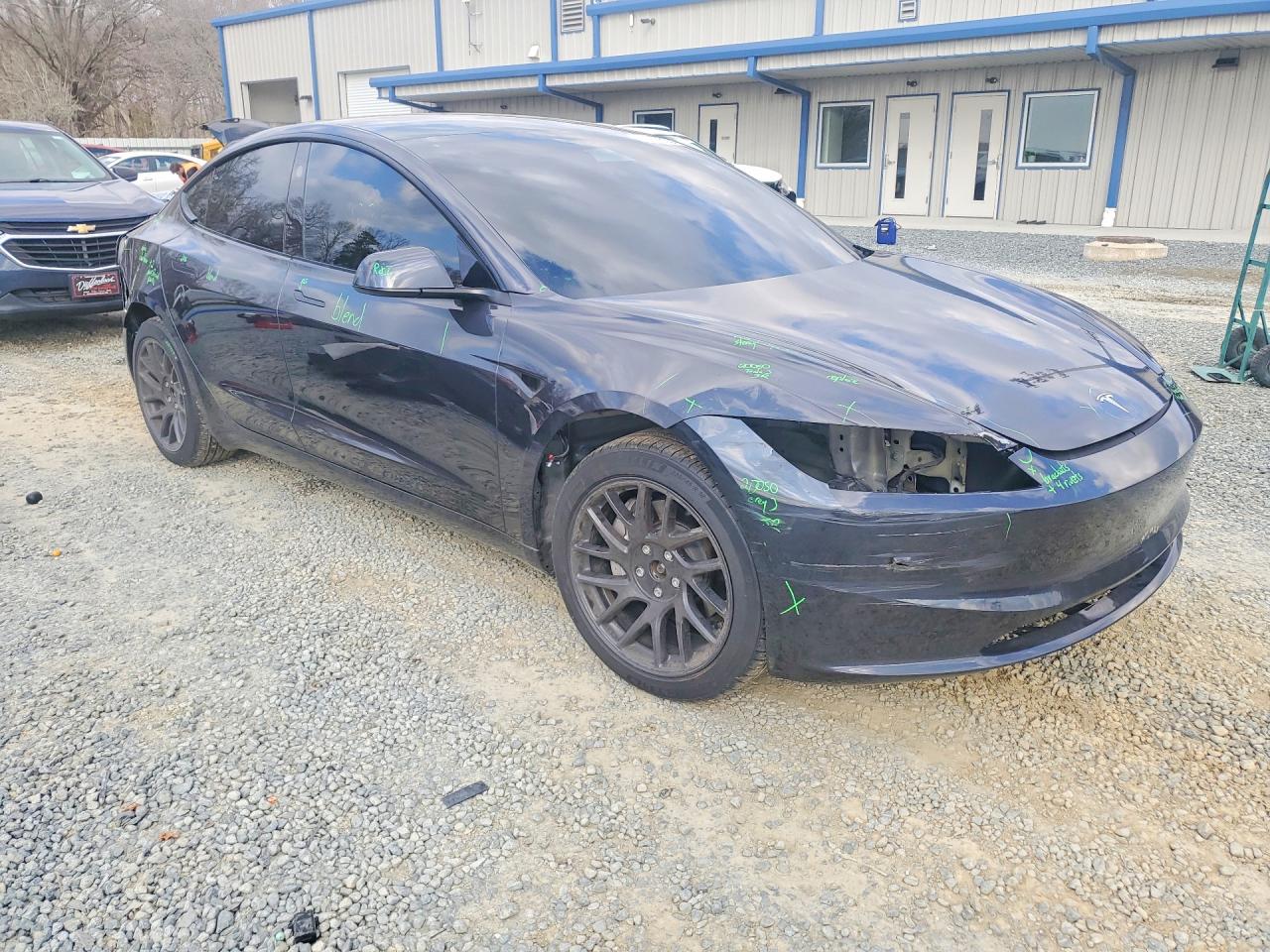2024 TESLA MODEL 3 photo 10