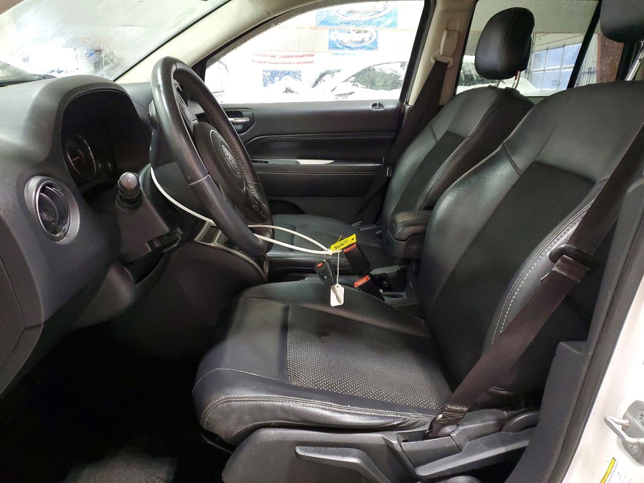 2014 JEEP COMPASS LATITUDE photo 13