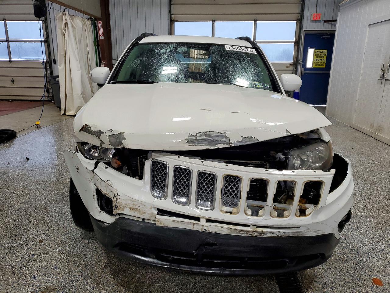 2014 JEEP COMPASS LATITUDE photo 9