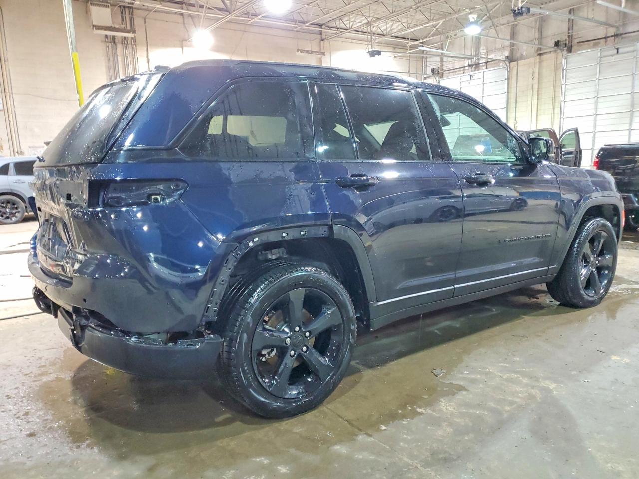 2024 JEEP GRAND CHEROKEE LIMITED photo 3