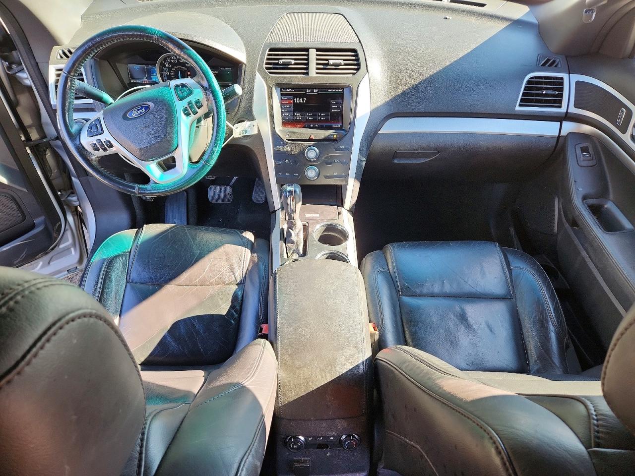 2013 FORD EXPLORER XLT photo 8