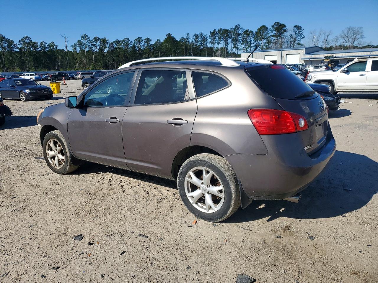 2009 NISSAN ROGUE S photo 3