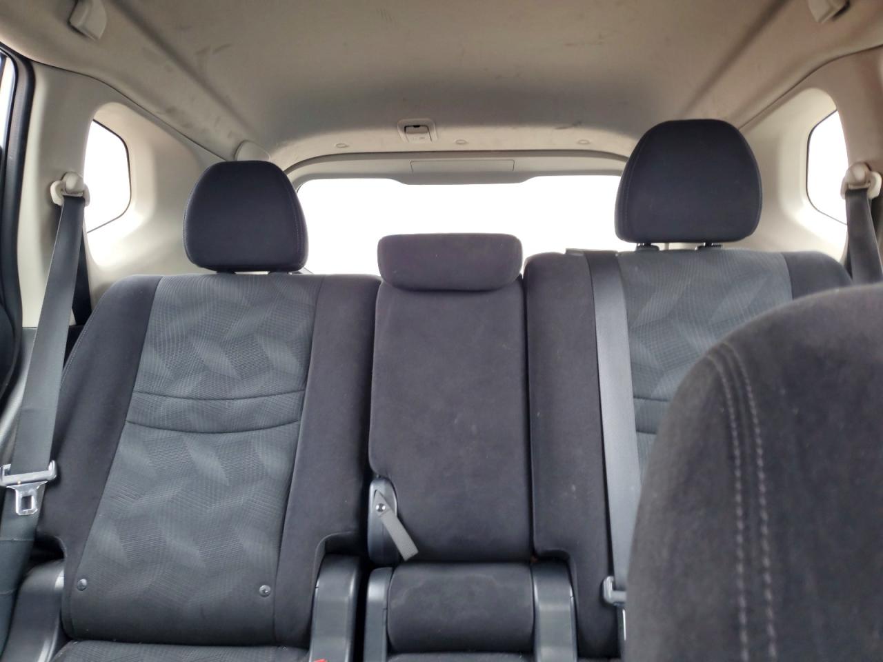2014 NISSAN ROGUE S photo 10