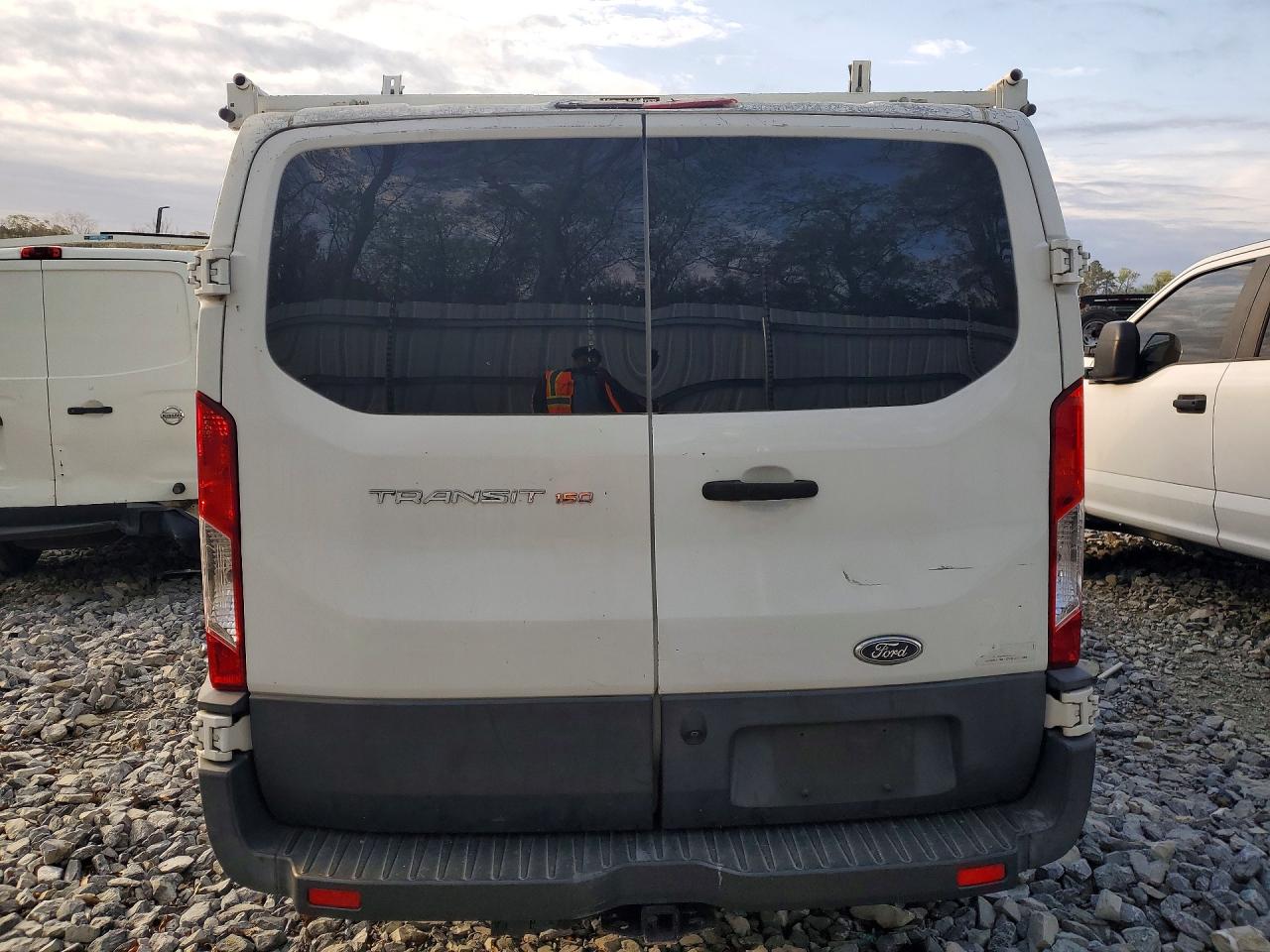 2016 FORD TRANSIT T-150 photo 11