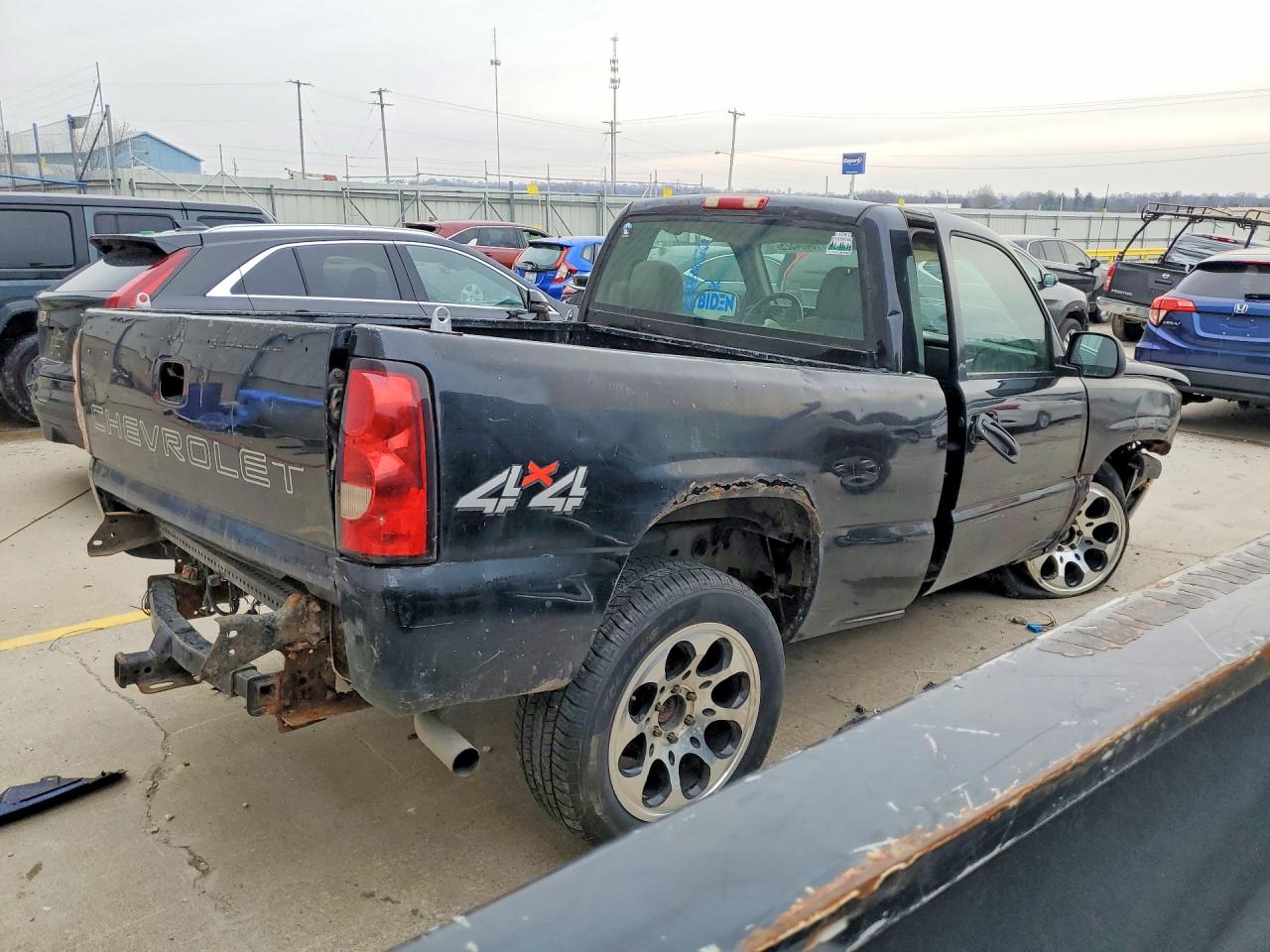 2006 CHEVROLET SILVERADO K1500 photo 3