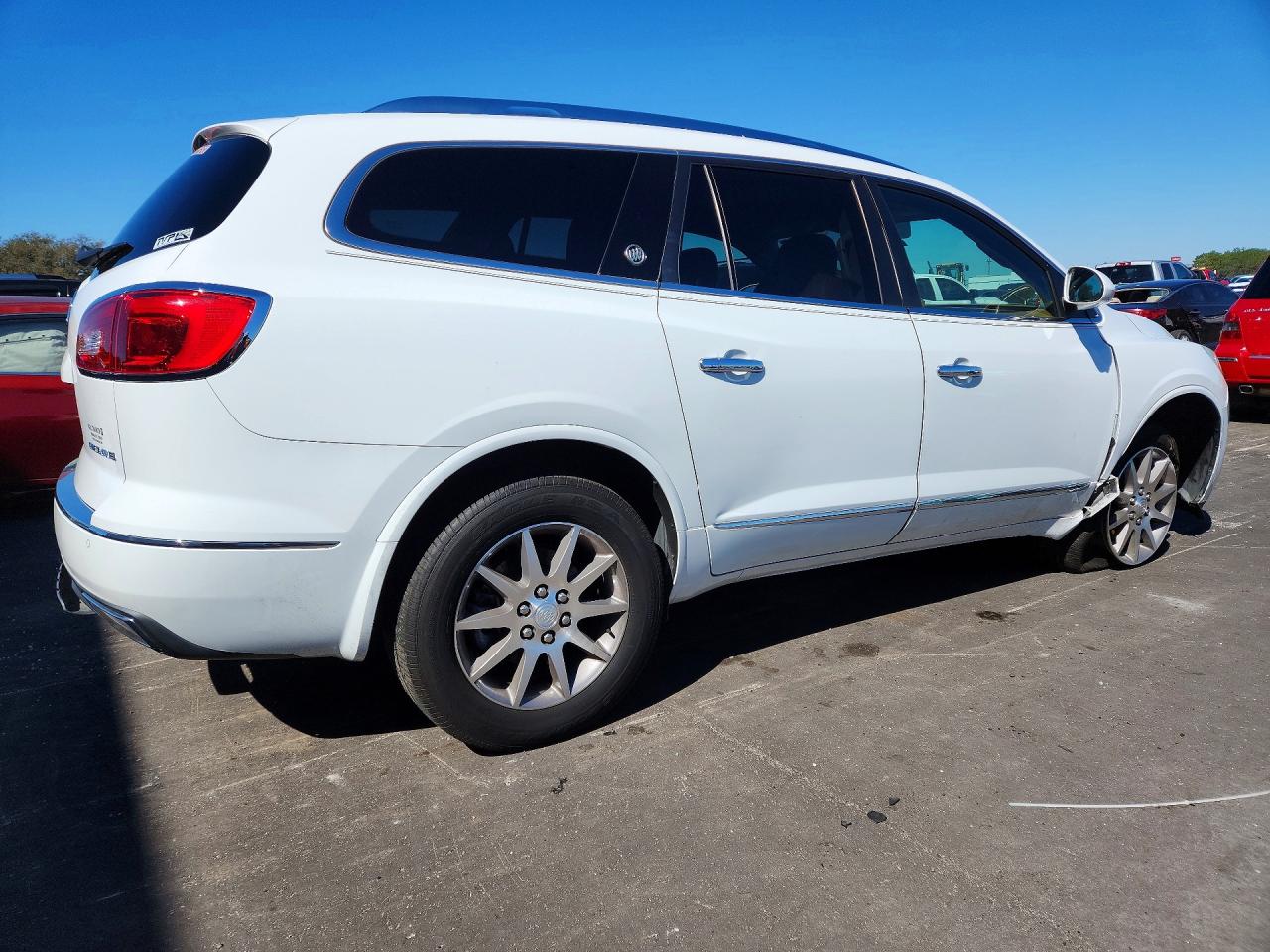 2016 BUICK ENCLAVE photo 5