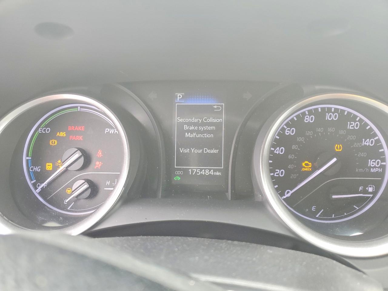 2023 TOYOTA CAMRY LE photo 9