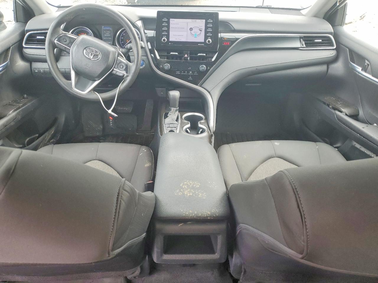 2023 TOYOTA CAMRY LE photo 8