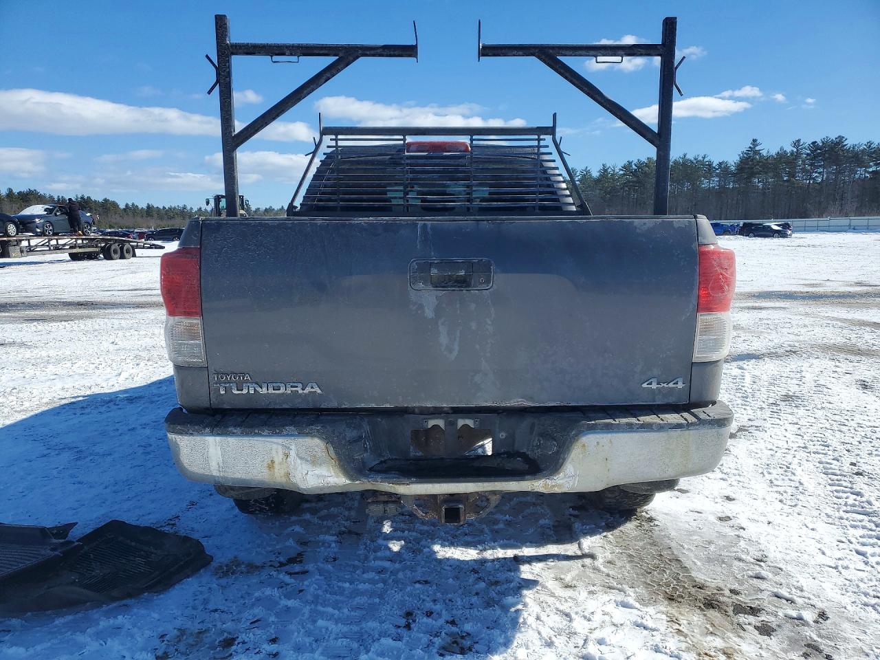 2011 TOYOTA TUNDRA DOUBLE CAB SR5 photo 11