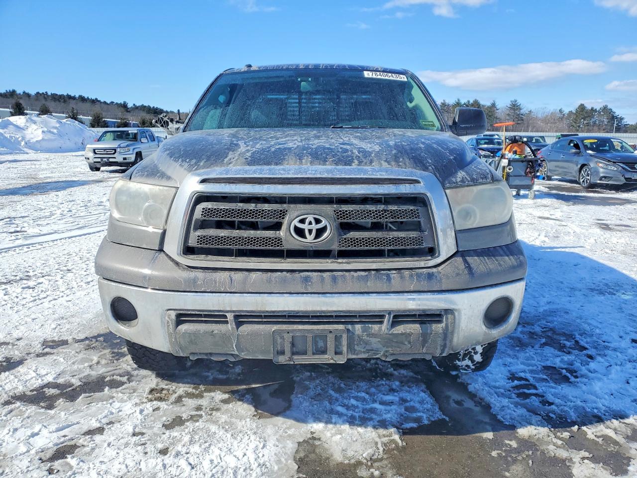 2011 TOYOTA TUNDRA DOUBLE CAB SR5 photo 9