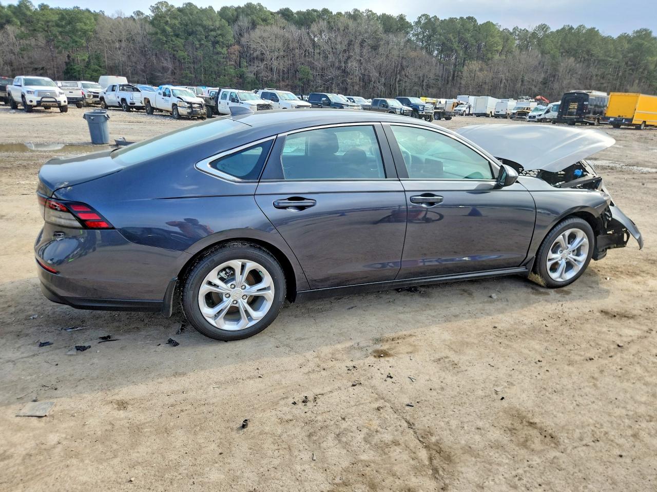 2025 HONDA ACCORD LX photo 7
