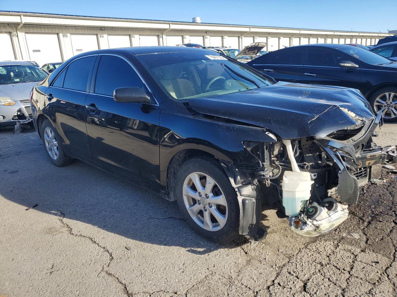 2011 TOYOTA CAMRY photo 7