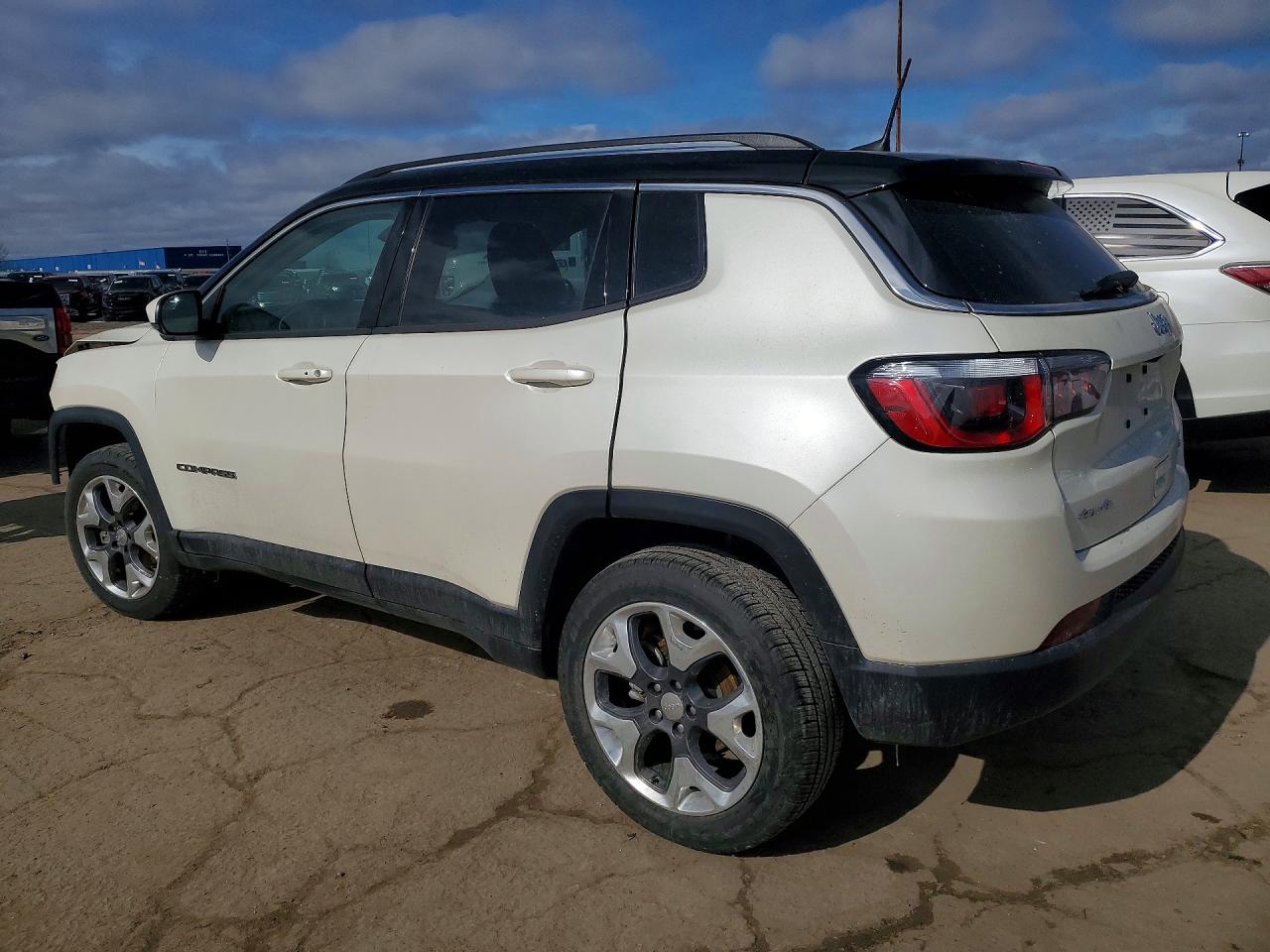 2019 JEEP COMPASS LIMITED photo 3