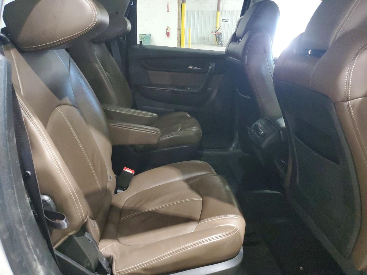 2015 GMC ACADIA SLT-1 photo 31