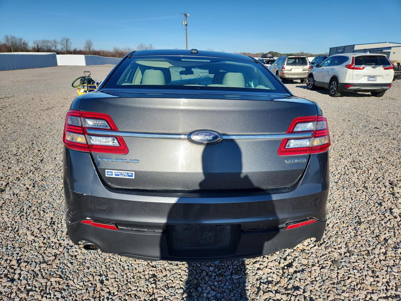 2016 FORD TAURUS SE photo 11