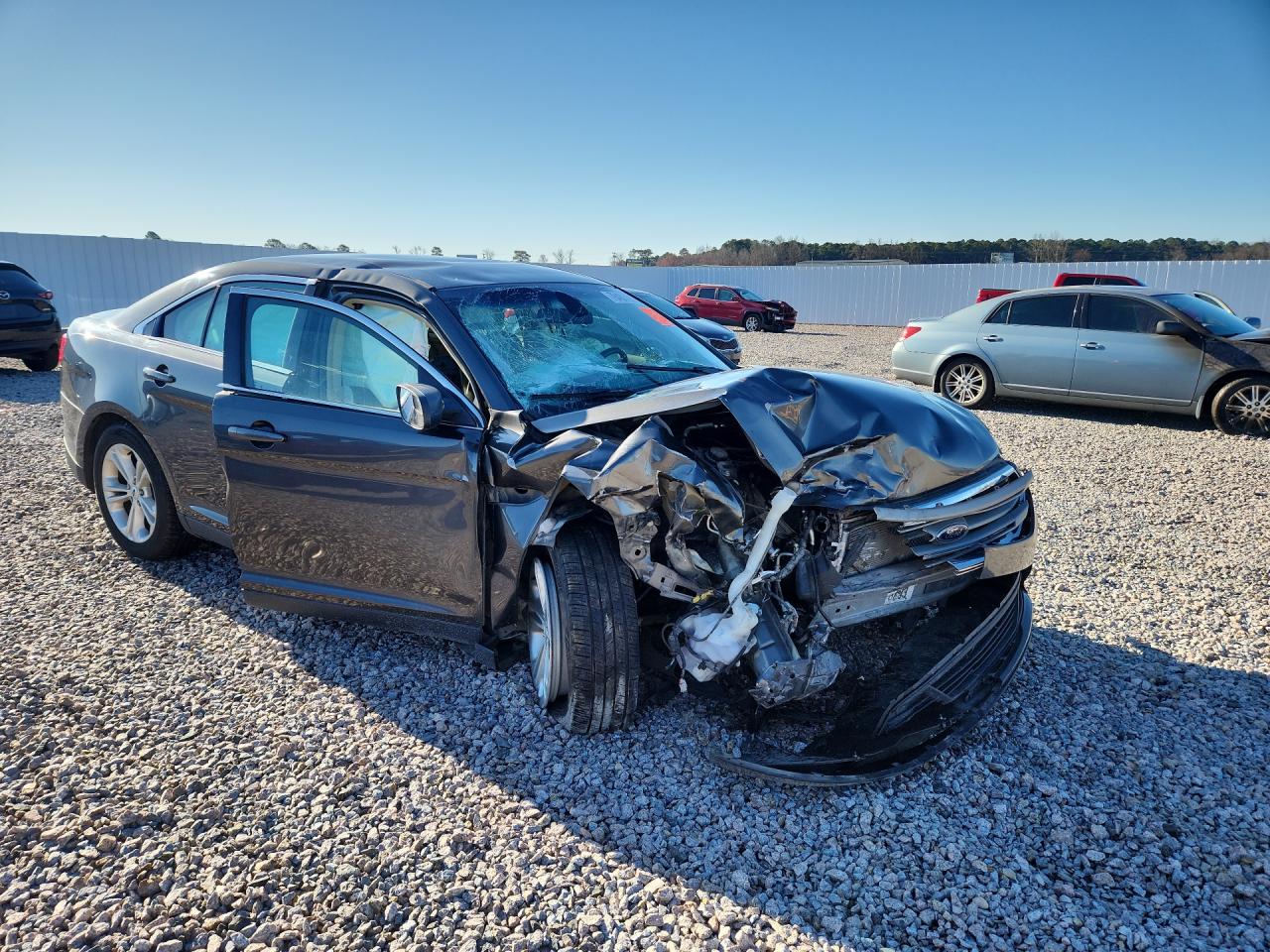 2016 FORD TAURUS SE photo 7