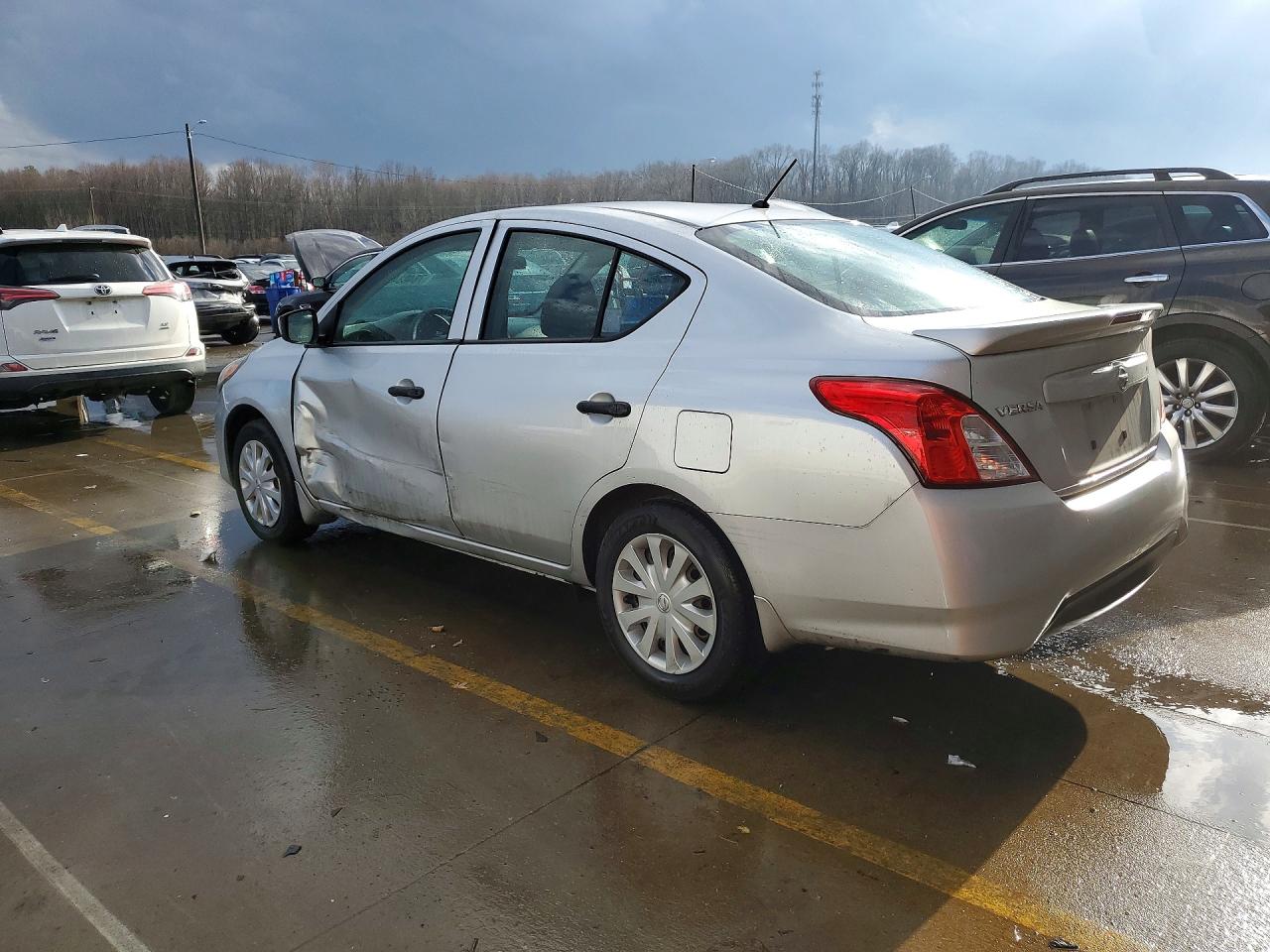 2018 NISSAN VERSA S PLUS photo 2